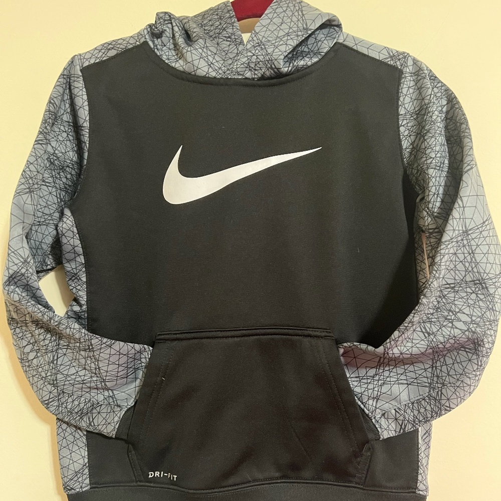 Nike hoodie
